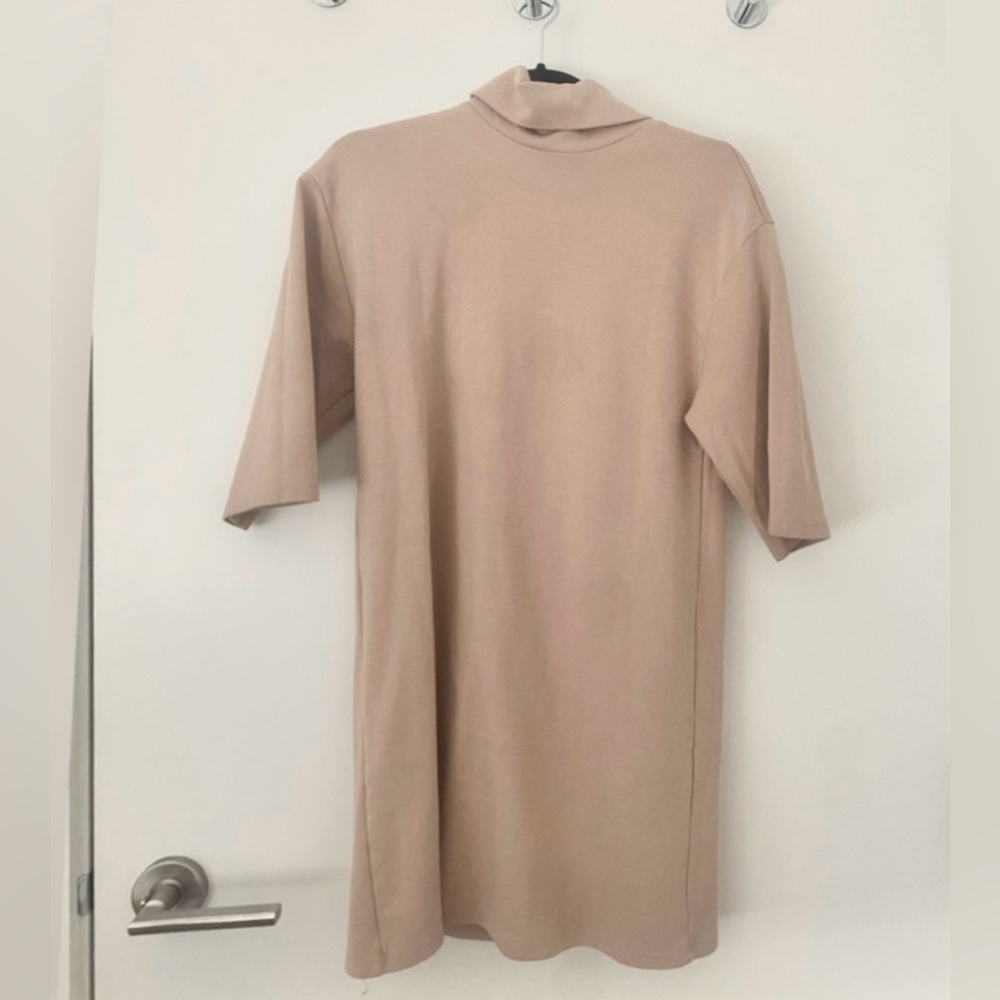NWOT Zara Beige/ Nude Short Sleeve Turtleneck Mini Dress Size Medium - Picture 6 of 7